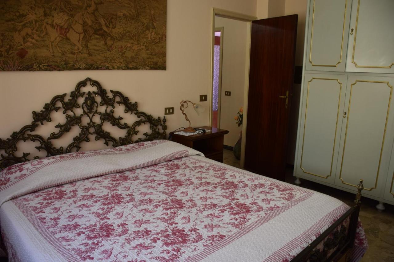 La Lanterna Di Lida E Beppe Bed and Breakfast Pisa Buitenkant foto